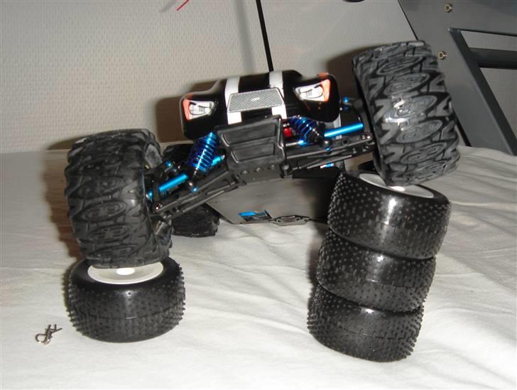Truck RC18T Brushless billede 15