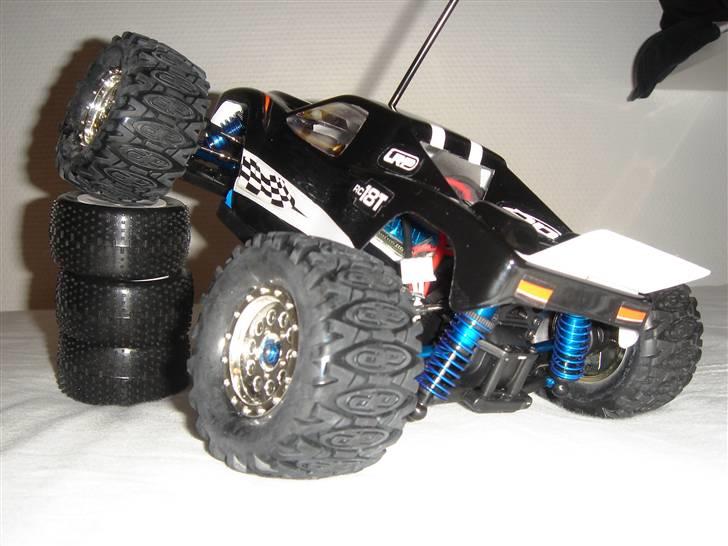Truck RC18T Brushless billede 17