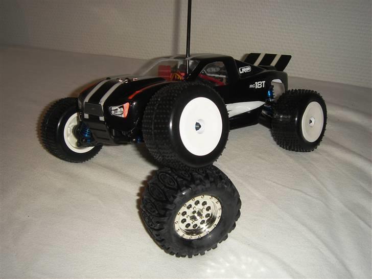 Truck RC18T Brushless billede 18