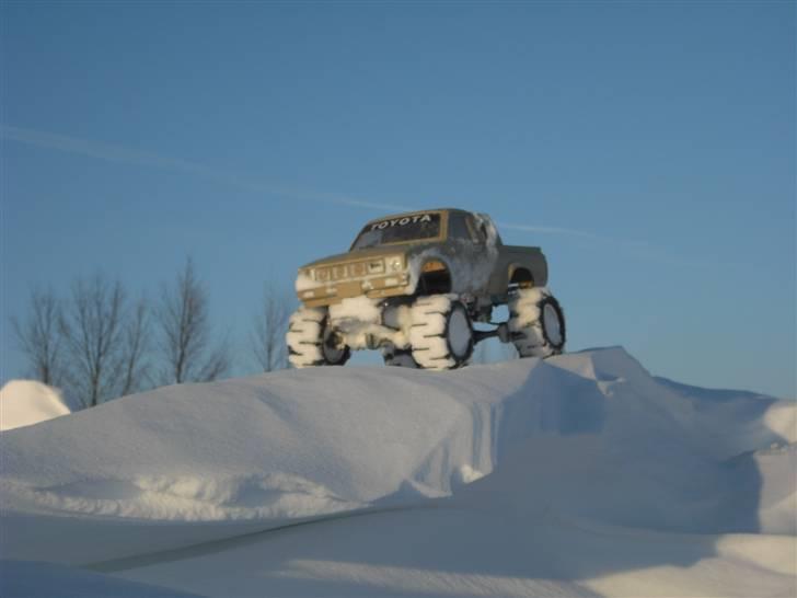 Off-Roader Toyota Hilux billede 3