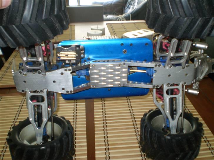 Off-Roader T-Maxx(Solgt) :-( billede 4
