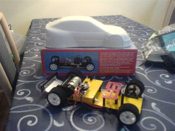 Bil mardave v12 series billede 2