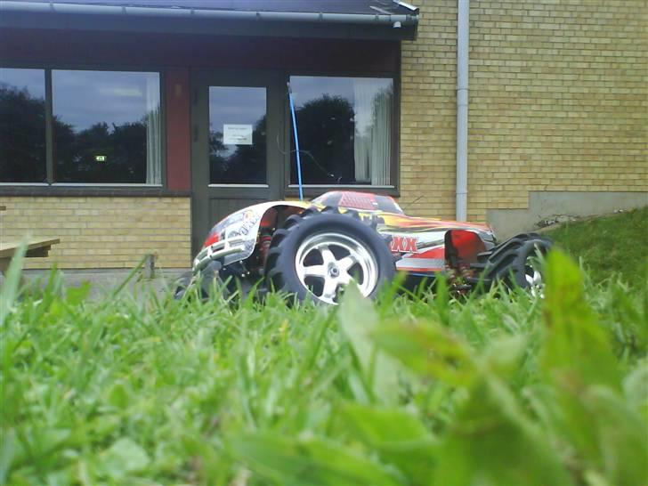 Off-Roader T-maxx 2,5  solgt:):( billede 2