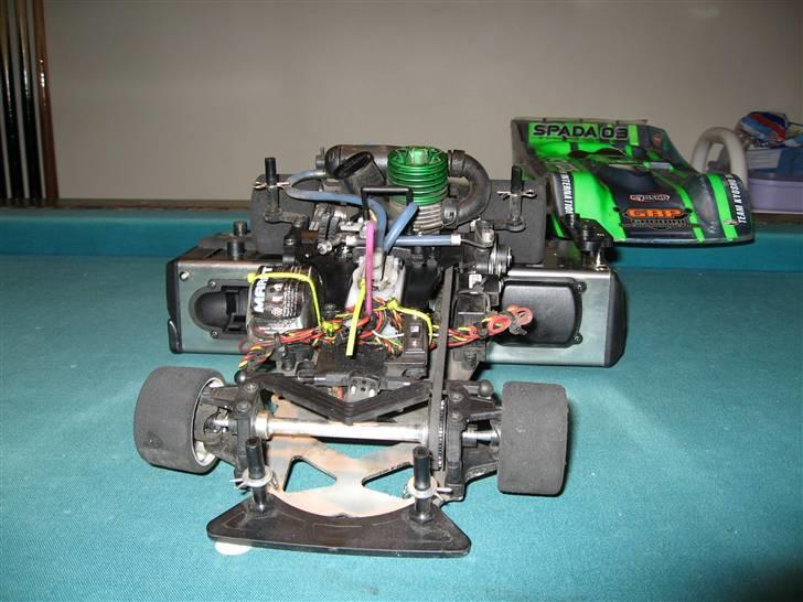 Bil KYOSHO  SPADA 09 billede 4