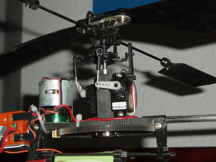 Helikopter Honey bee (E-sky) billede 8