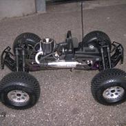 Off-Roader HPI Savage XL Solgt