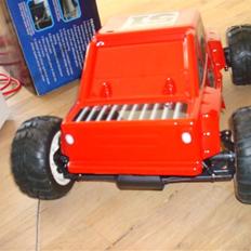 Off-Roader 4x4 1:10 *BYTTET*