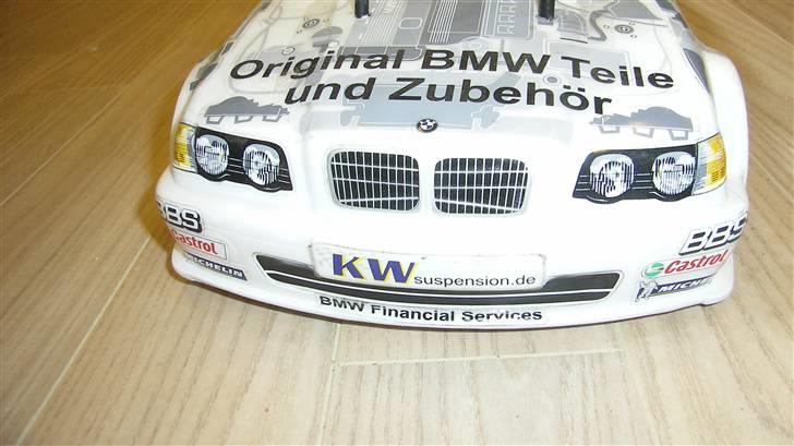Bil etcc bmw  - her er bilen forfra billede 2