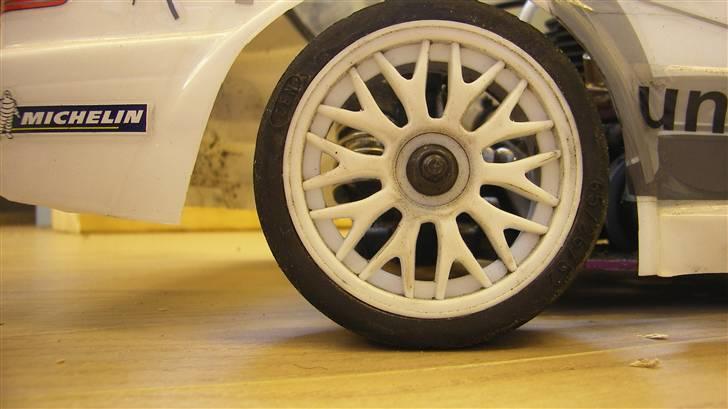 Bil etcc bmw  - her er fælgene der er ikk noet specielt ved dem men de er fede nok billede 3