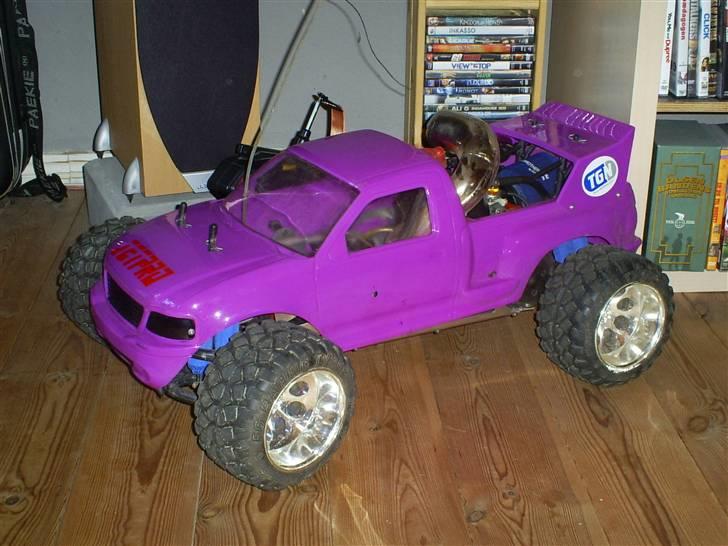 Bil FG Stadium Truck - Færdig og klar til første køretur... billede 1