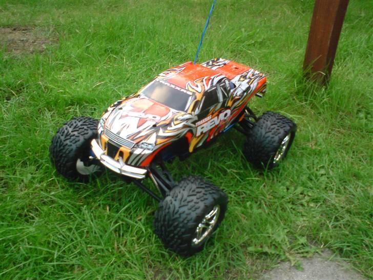 Truck Traxxas Revo 3,3 billede 3
