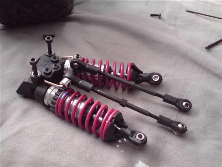 Off-Roader TraxxasRevo3.3 523STJÅLET - tekno krængningsstabelisator fungerer udemærket..! billede 10