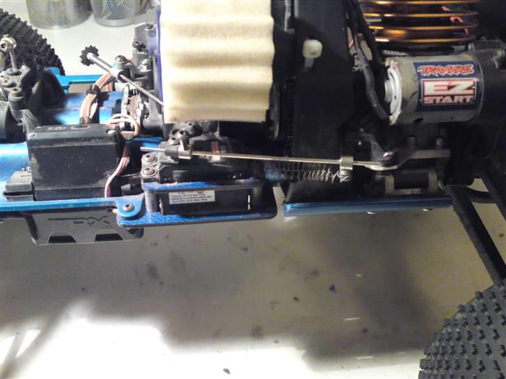 Off-Roader TraxxasRevo3.3 523STJÅLET - mere carbon. billede 12