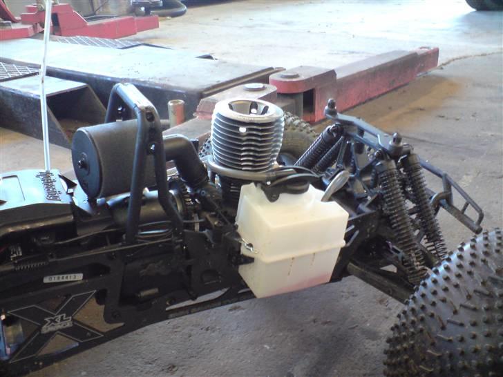 Truck Savage XL SOLGT  billede 3