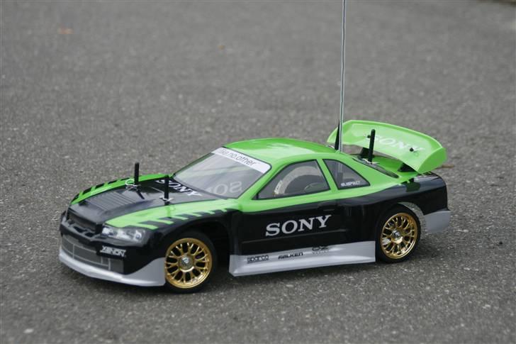 Bil HBX SONY - forfra billede 2