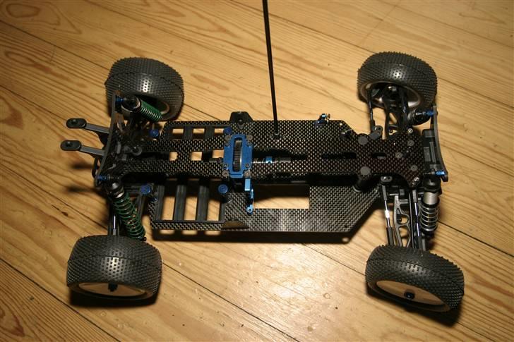 Buggy Team Associatede b44 Fact billede 4