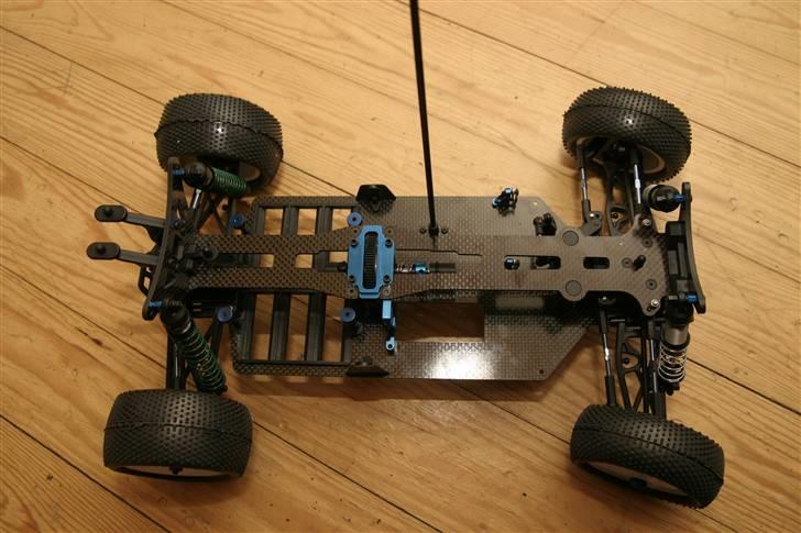 Buggy Team Associatede b44 Fact billede 5