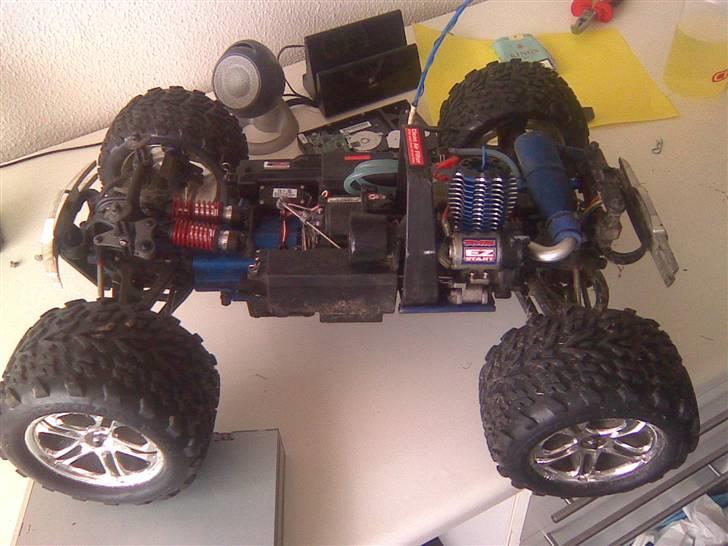 Off-Roader Traxxas revo 3.3 billede 5