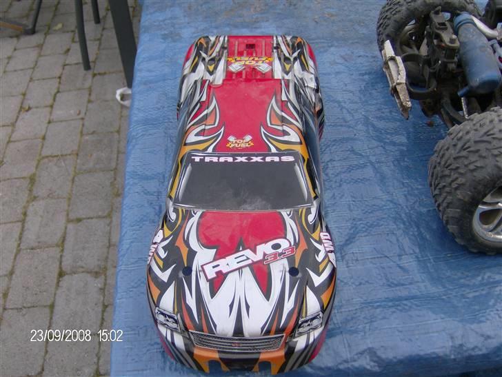 Off-Roader traxxas revo 3.3  billede 2