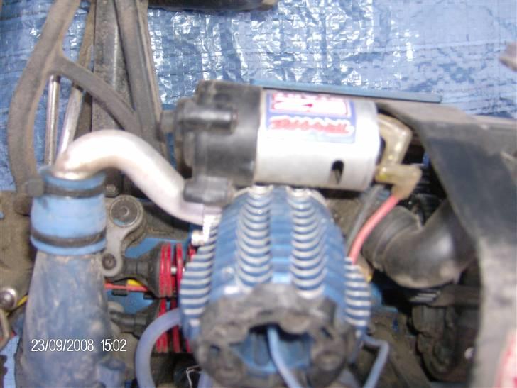 Off-Roader traxxas revo 3.3  billede 5