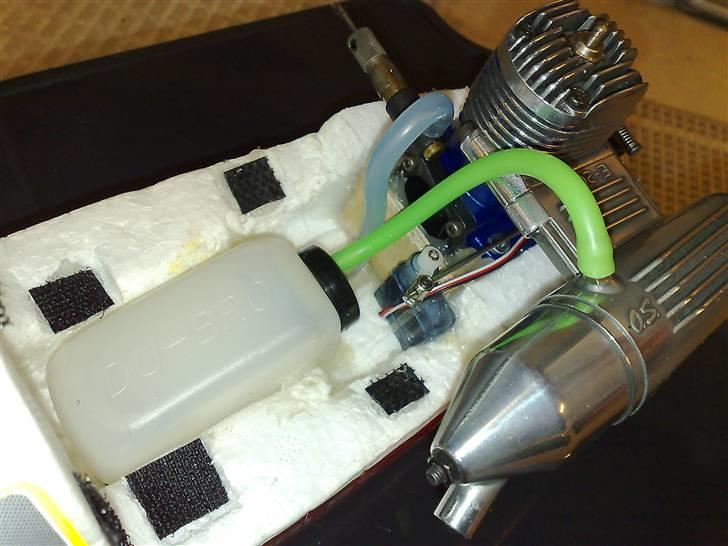 Fly Nitro MiniMag Multiplex - Så er der kommet en brændstof motor i Mini Mag´en billede 3