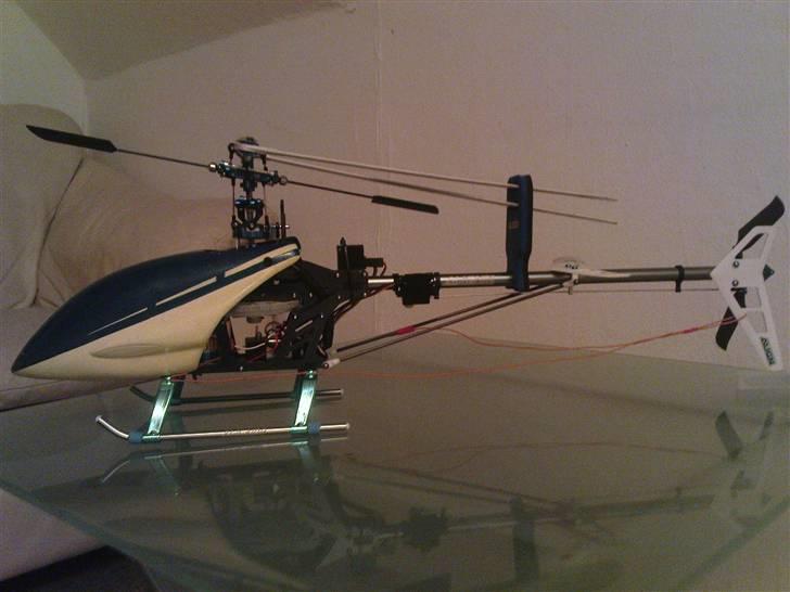 Helikopter T-Rex 450LE billede 3