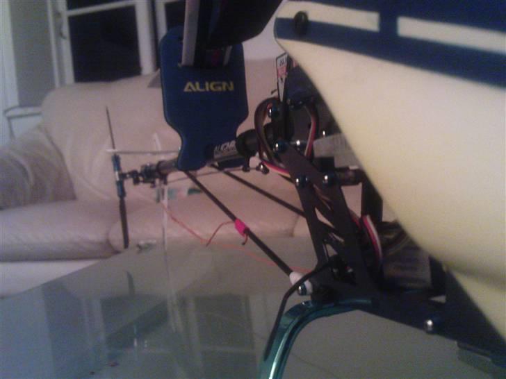 Helikopter T-Rex 450LE billede 6