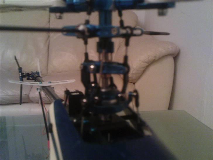 Helikopter T-Rex 450LE billede 7