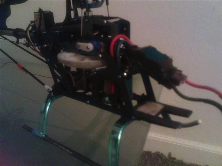 Helikopter T-Rex 450LE billede 12