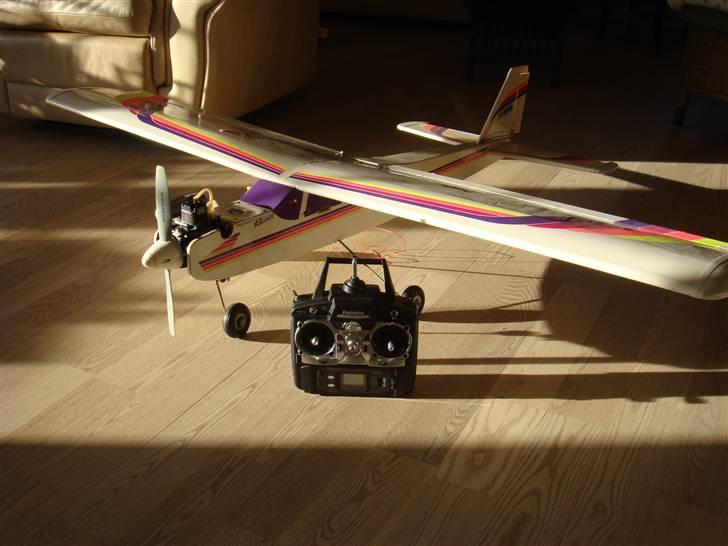 Fly Graupner 400 Trainer billede 4