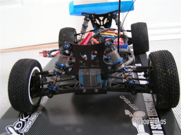 Buggy yokomo MR4-BX SOLGT billede 3