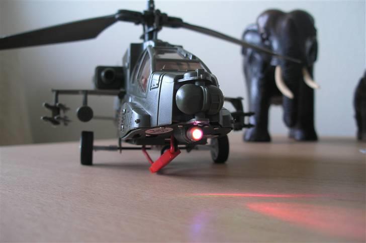 Helikopter apache billede 6