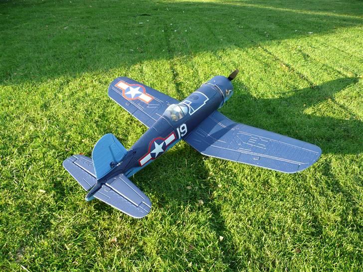 Fly corsair billede 1