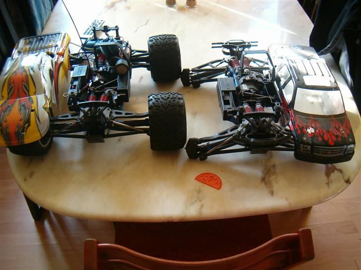 Truck traxxas revo 3.3 SOLGT billede 15