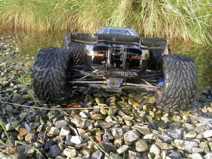 Bil E-revo Brushless billede 6