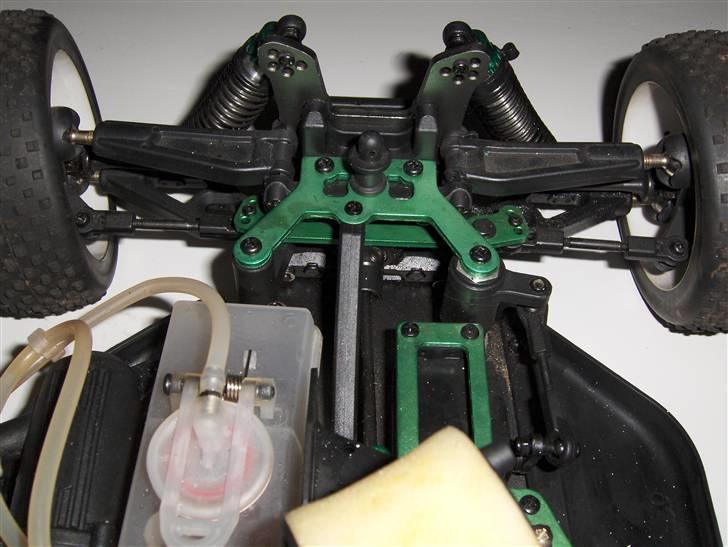 Buggy 1:8 Virus Buggy *SOLGT* billede 11