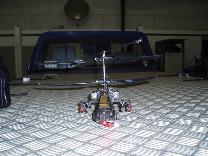 Helikopter rc gunship model billede 2