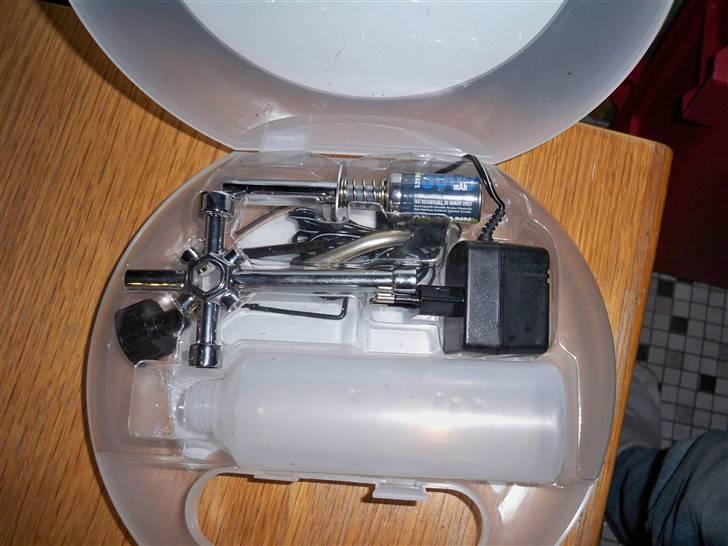 Buggy Kyosho DBX - Starterkit billede 8