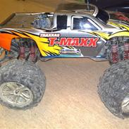 Off-Roader Traxxas T-Maxx 3.3
