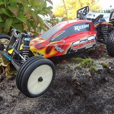 Buggy RC10B4 FT ¤BYTTET¤