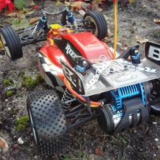 Buggy RC10B4 FT ¤BYTTET¤