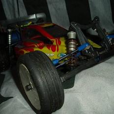 Buggy Team Associated B4