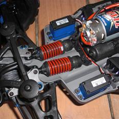 Bil Traxxas E-Revo (SOLGT)