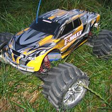 Bil E-Maxx Ultimate (Byttet)