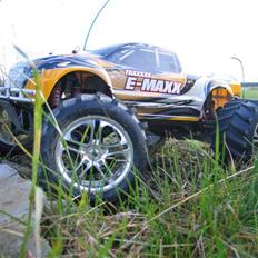 Bil E-Maxx Ultimate (Byttet)