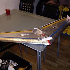 Fly Flyvende vinge "Solgt"