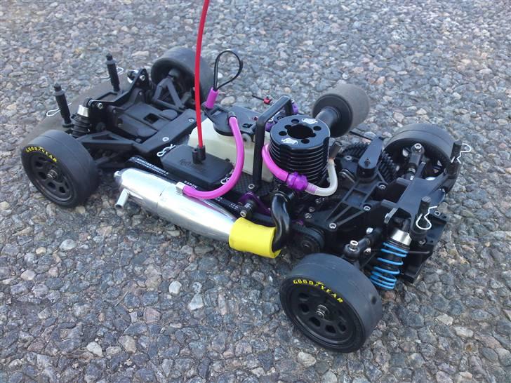 Bil HPI R40 Stocker Nascar 99 - HPI R40 Stocker Nascar Ford Fusion 99 Carl Edwards. billede 17