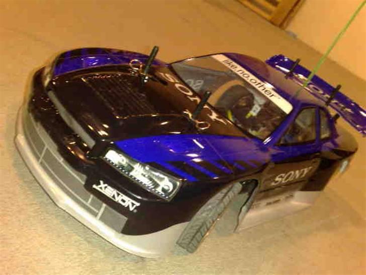 Bil HBX Nissan Skyline - Bilen billede 1