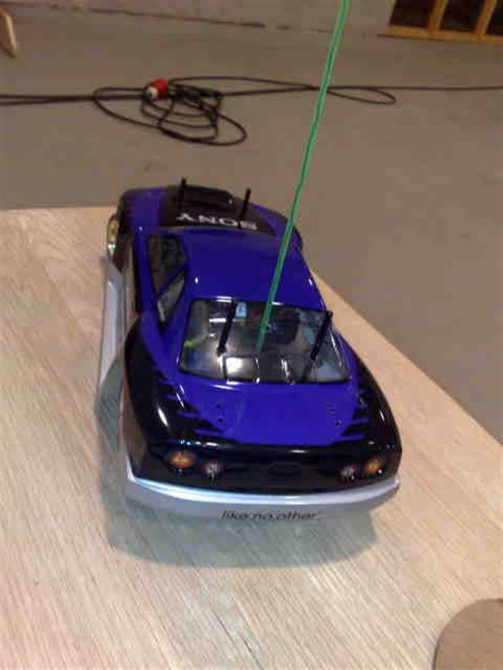 Bil HBX Nissan Skyline - Oppefra billede 9