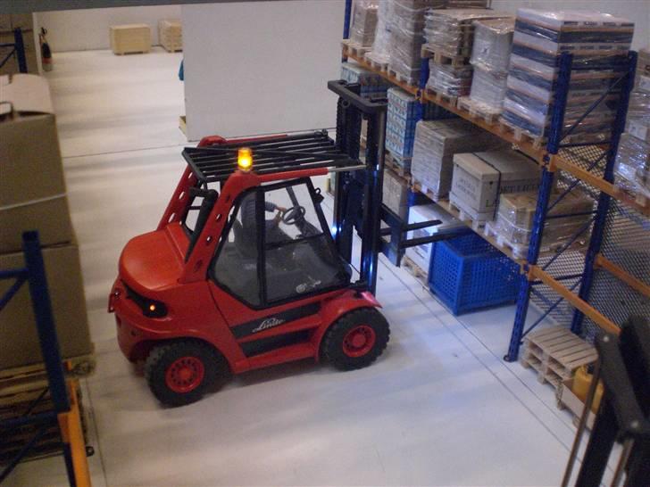 Maskiner | Linde H50 gaffeltruck - Nye "baglygter"... billede 4